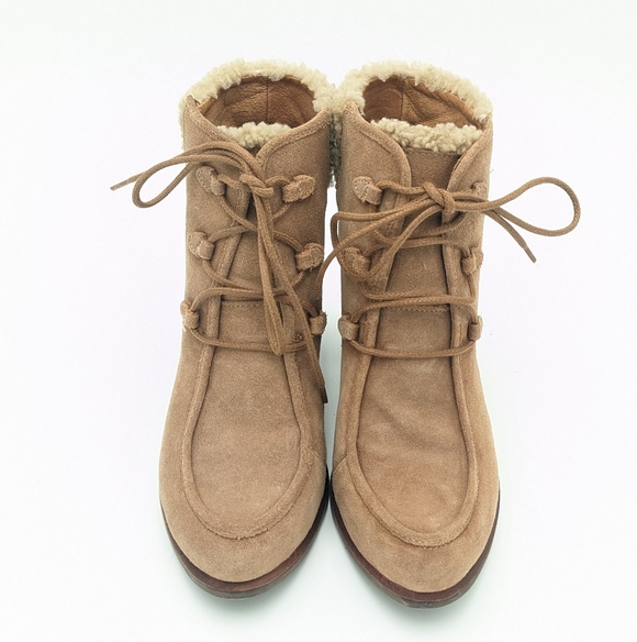 UGG Analise Suede Boots - Picture 6 of 16